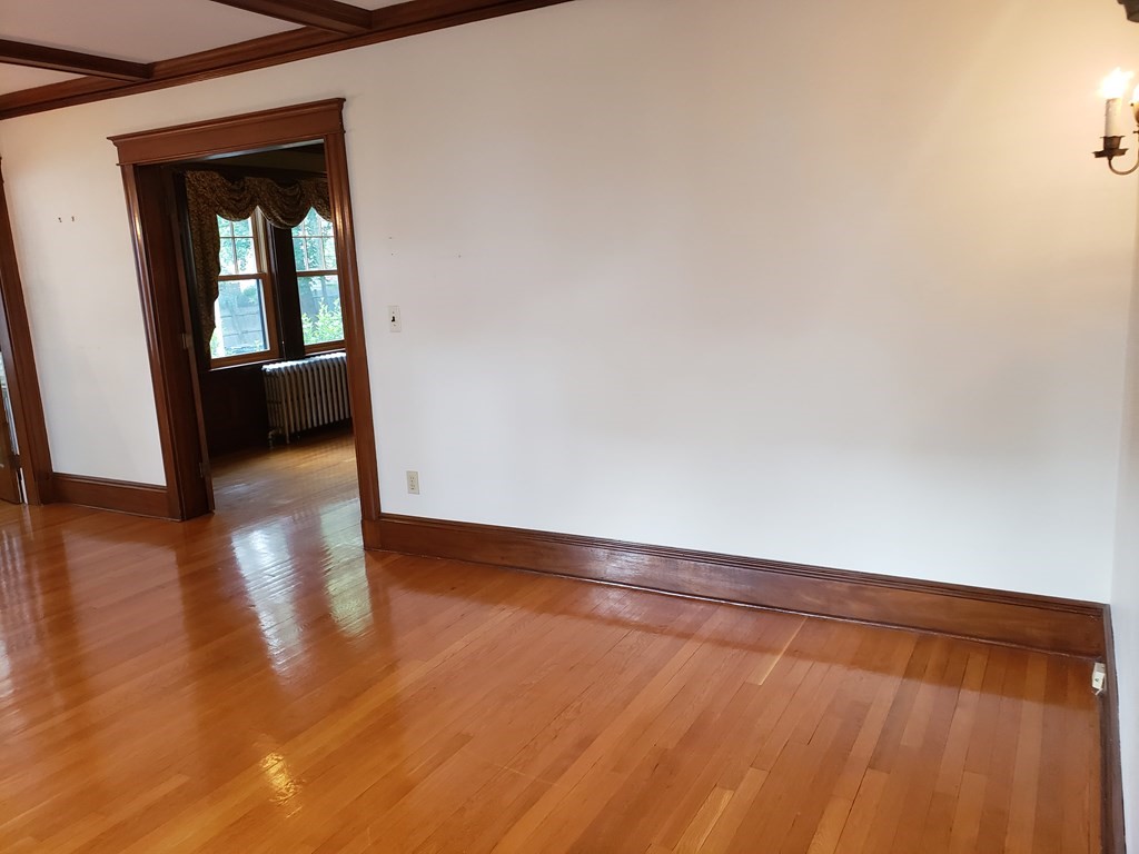 15 Westover St, West Roxbury