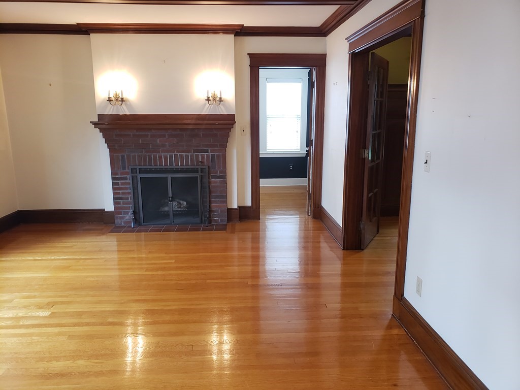 15 Westover St, West Roxbury