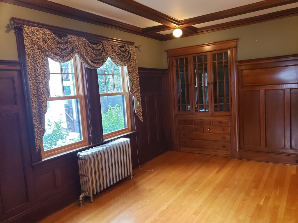 15 Westover St, West Roxbury