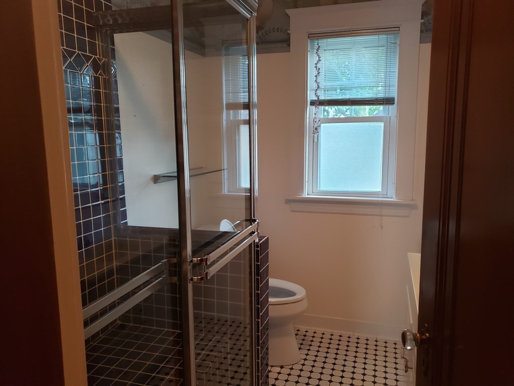 15 Westover St, West Roxbury