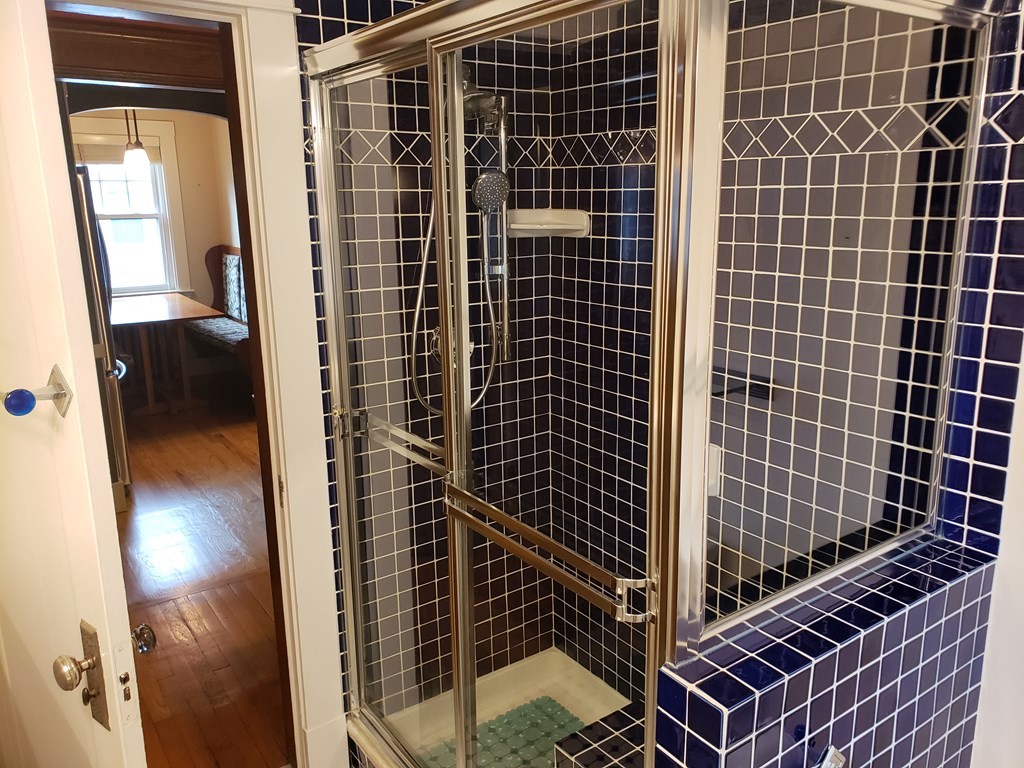 15 Westover St, West Roxbury