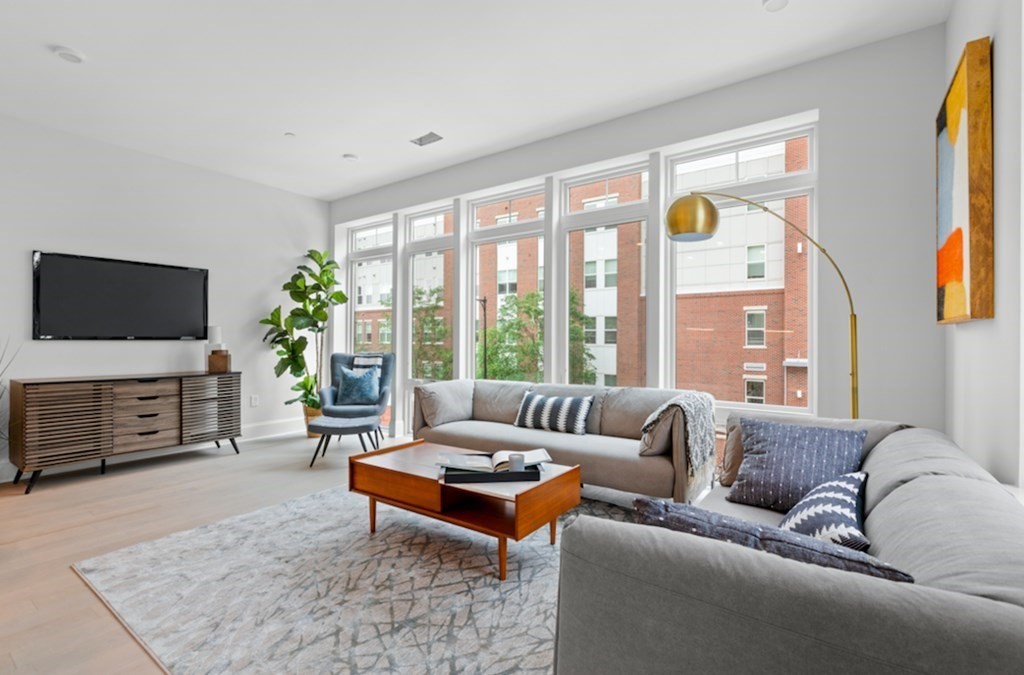 95 Fawcett, Cambridge Highlands