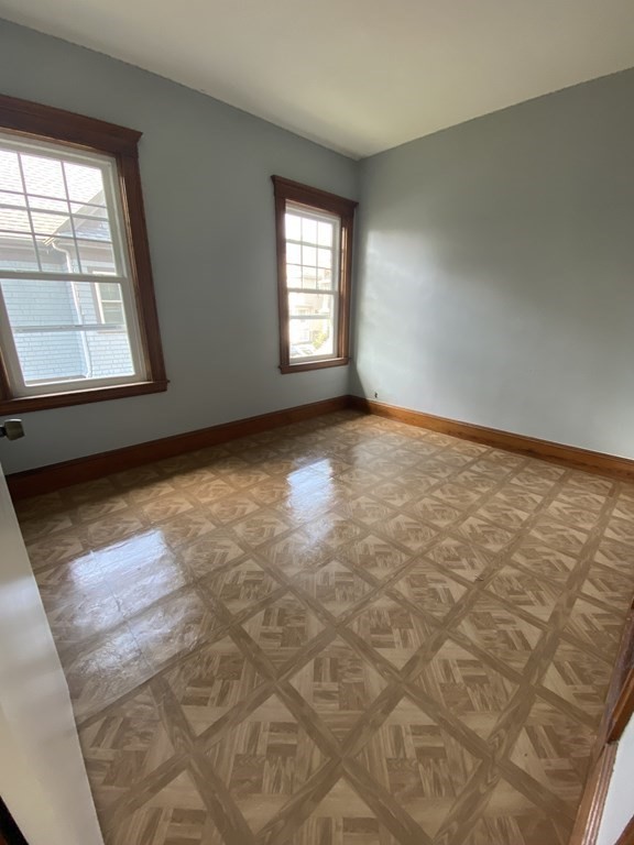 26 Farquhar St, Roslindale