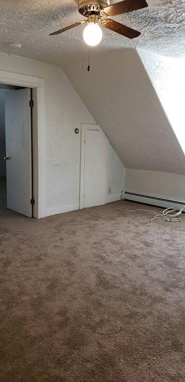 15 Carlton St, Ball Square