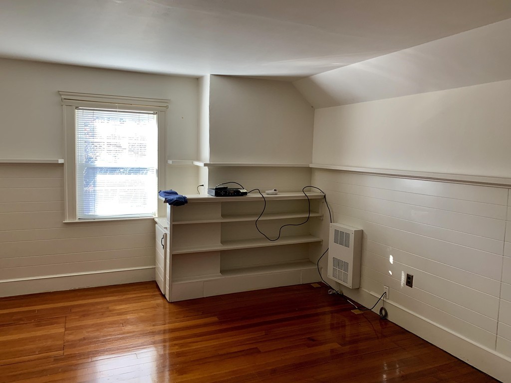 48 Windermere Rd, Newton
