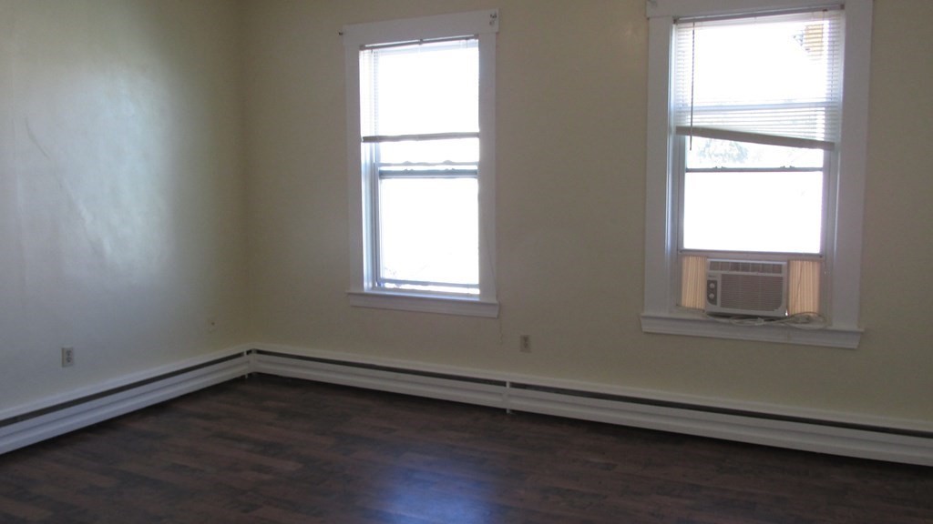 10 Leedsville St, Dorchester