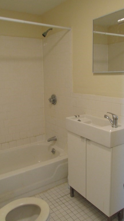 10 Leedsville St, Dorchester