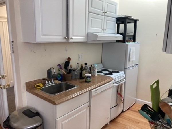 9 Grove St, Beacon Hill