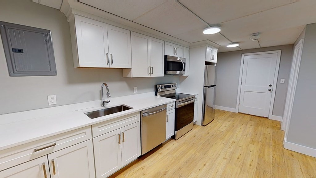 89 Woodrow Ave, Dorchester