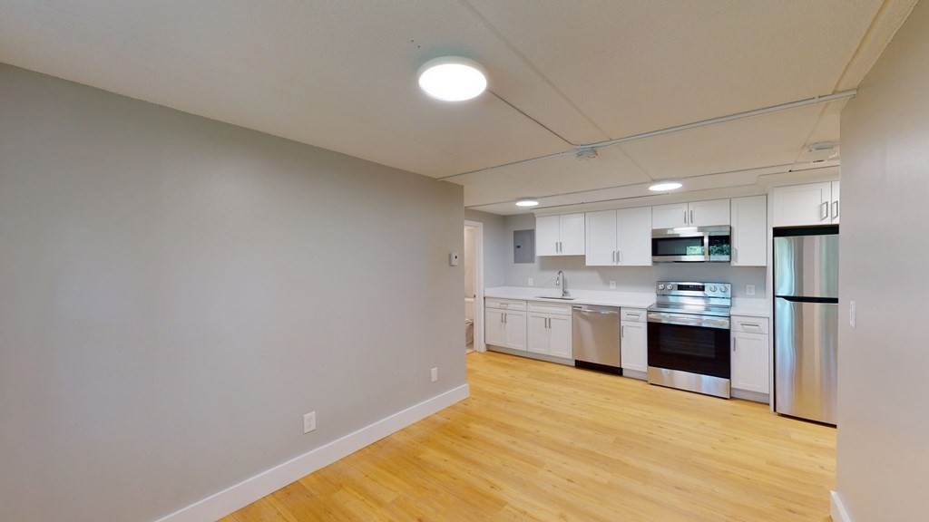 89 Woodrow Ave, Dorchester