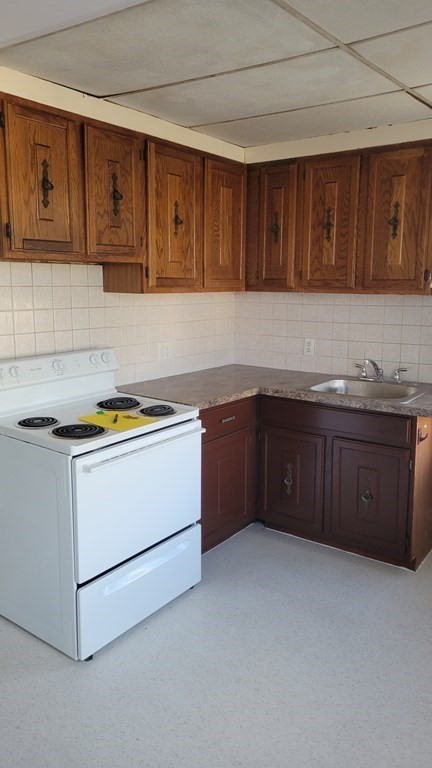 85 Oliver St, Malden