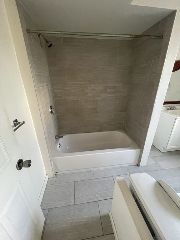 9 Bowdoin St, Beacon Hill