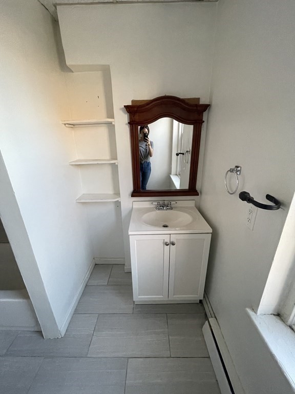 9 Bowdoin St, Beacon Hill