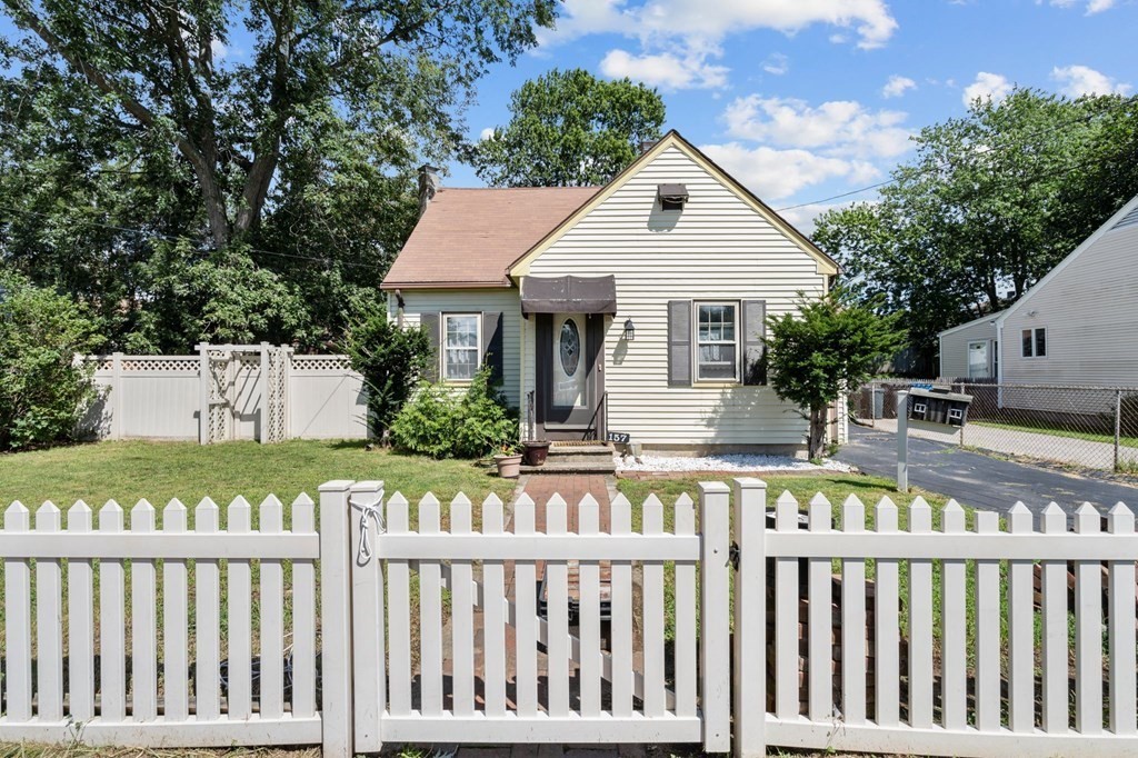 Great home in nice neighborhood.  Large, sunny living and dining area, enclosed sunroom, cozy den, very nice yard with plenty of room for gatherings.  Partially finished basement possible in-;aw