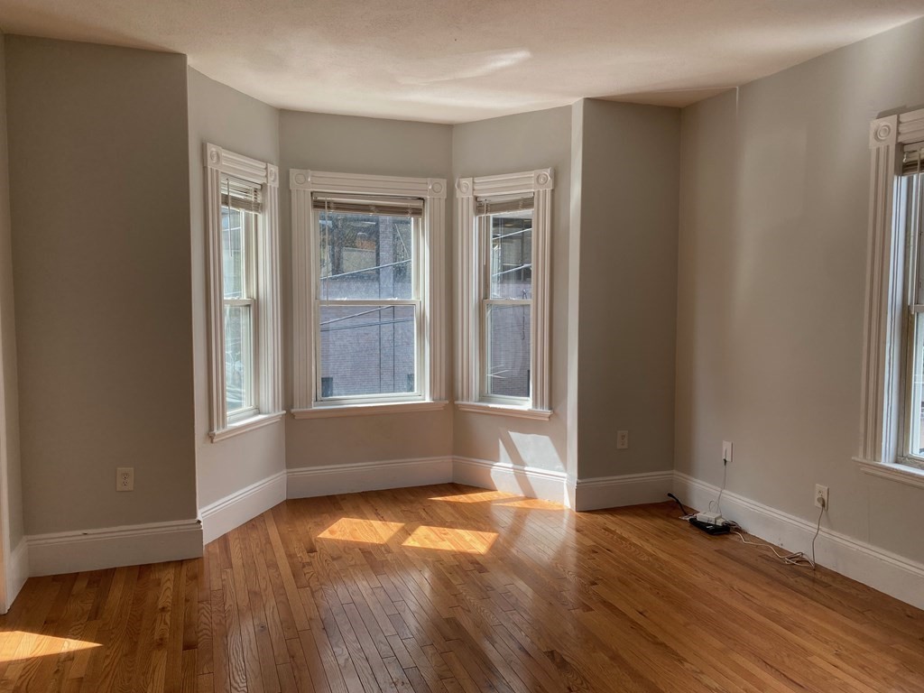 2 Webley St, Allston