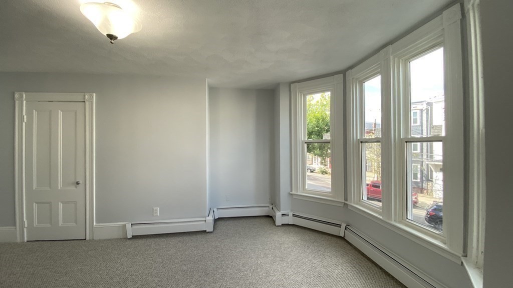 479 Sumner St, East Boston