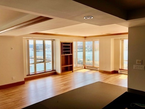 197 Eighth St Flagship Wharf, Charlestown