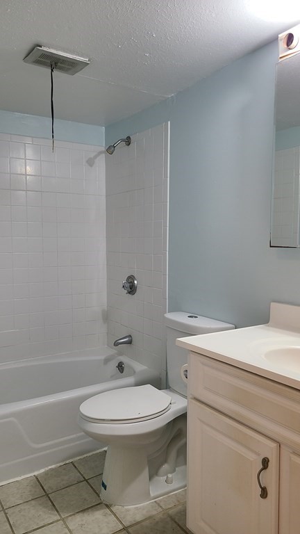 121 Tremont St, Brighton