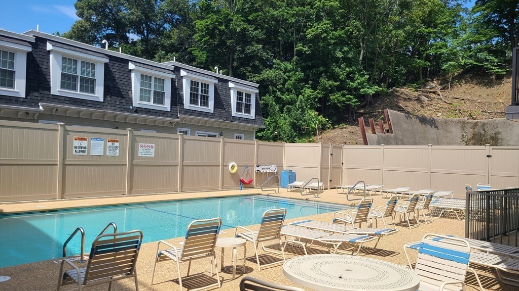 121 Tremont St, Brighton