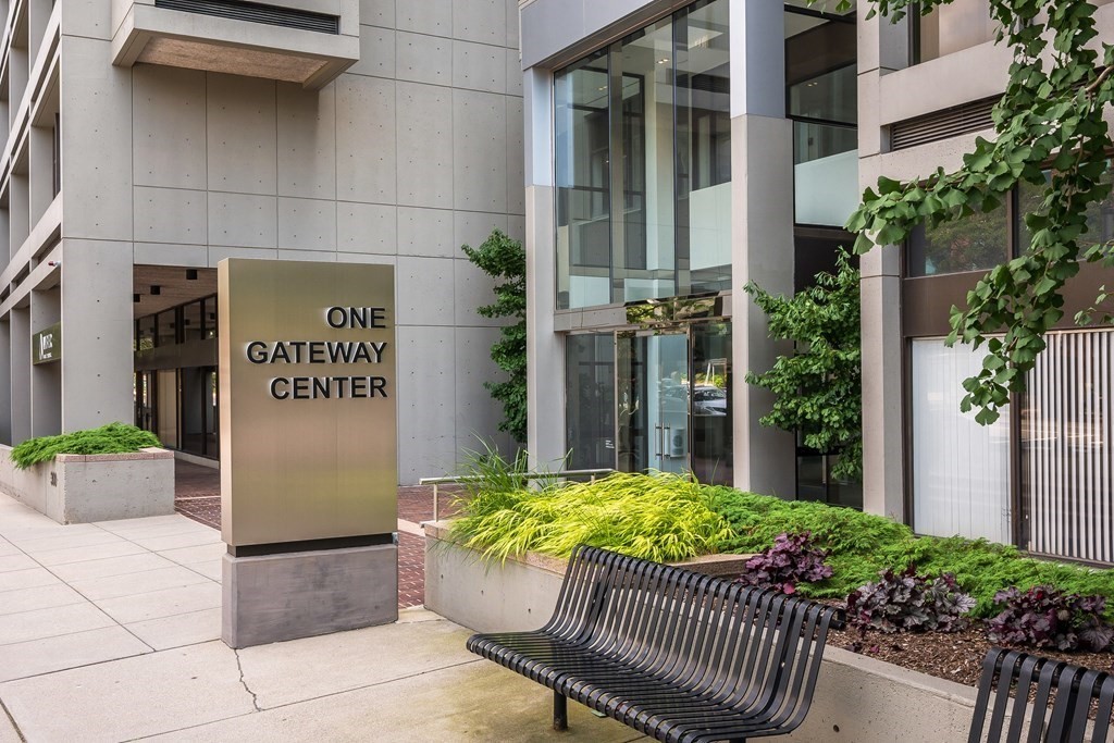 300 Washington Street, Newton, MA 02458 - Image 4