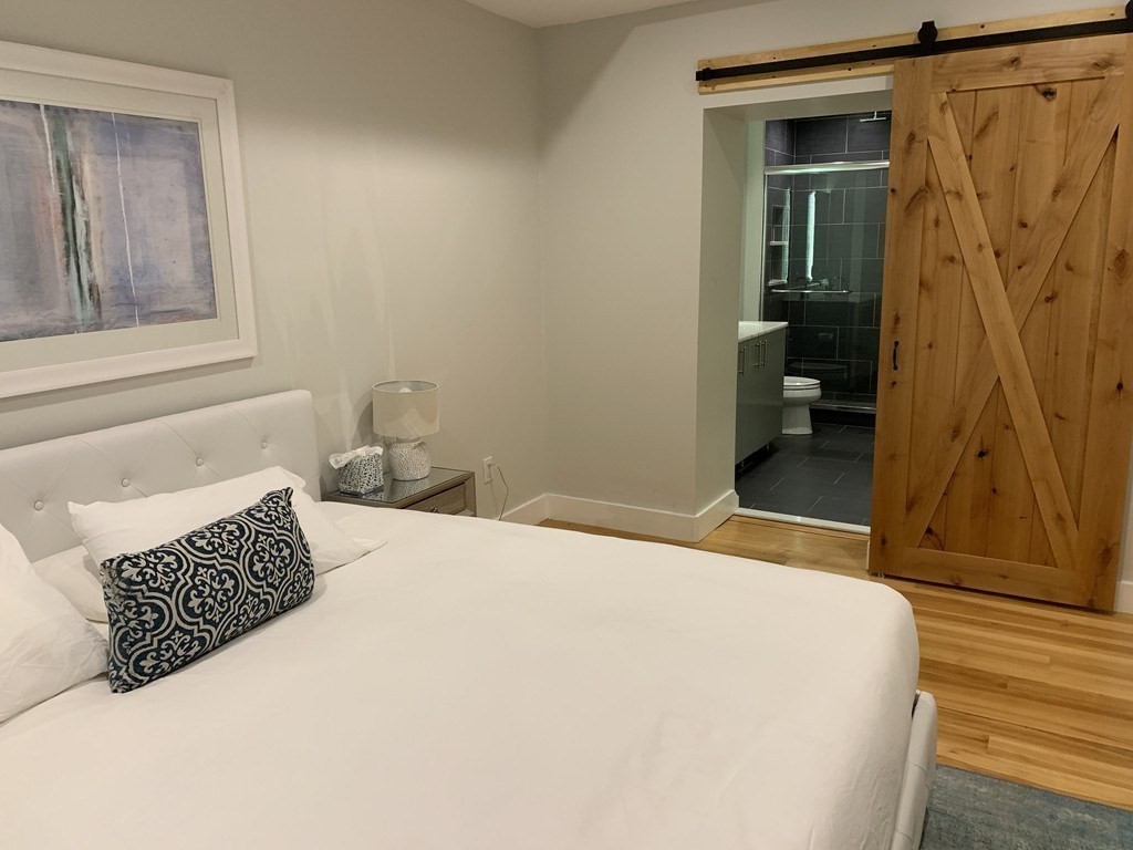 666 Massachusetts Ave, South End