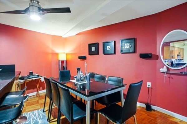 357 Commercial St, Waterfront