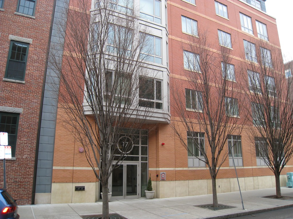 17 Otis St, East Cambridge