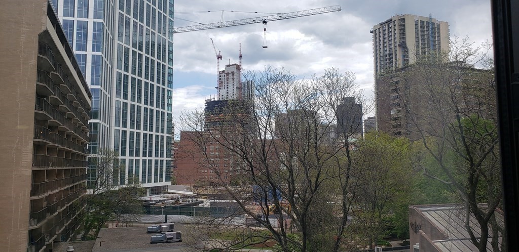 6 Whittier Pl, West End