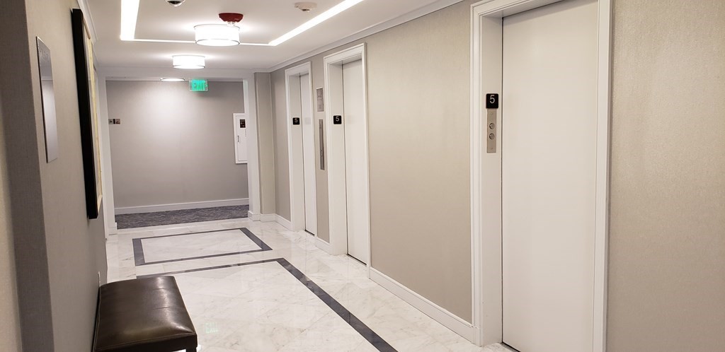 6 Whittier Pl, West End