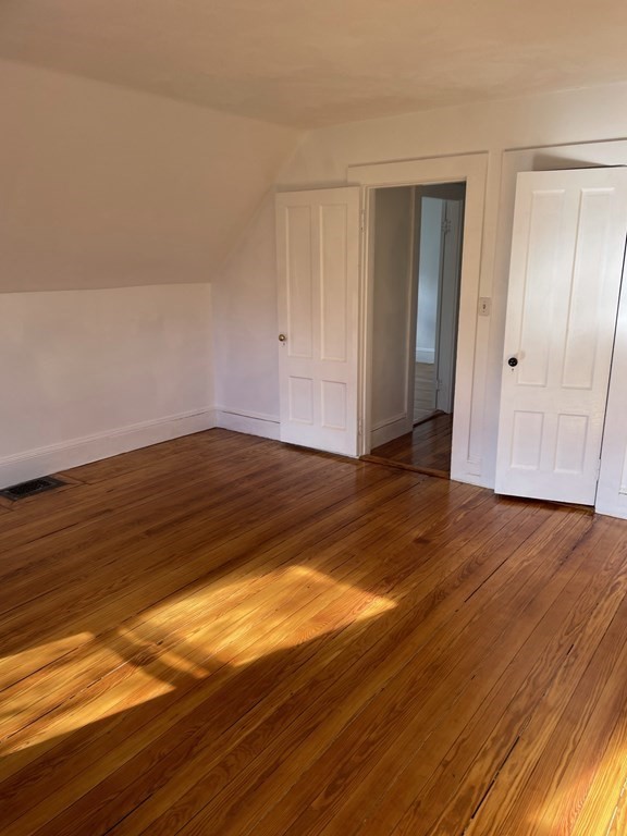 8 Holyoke Rd, Porter Square