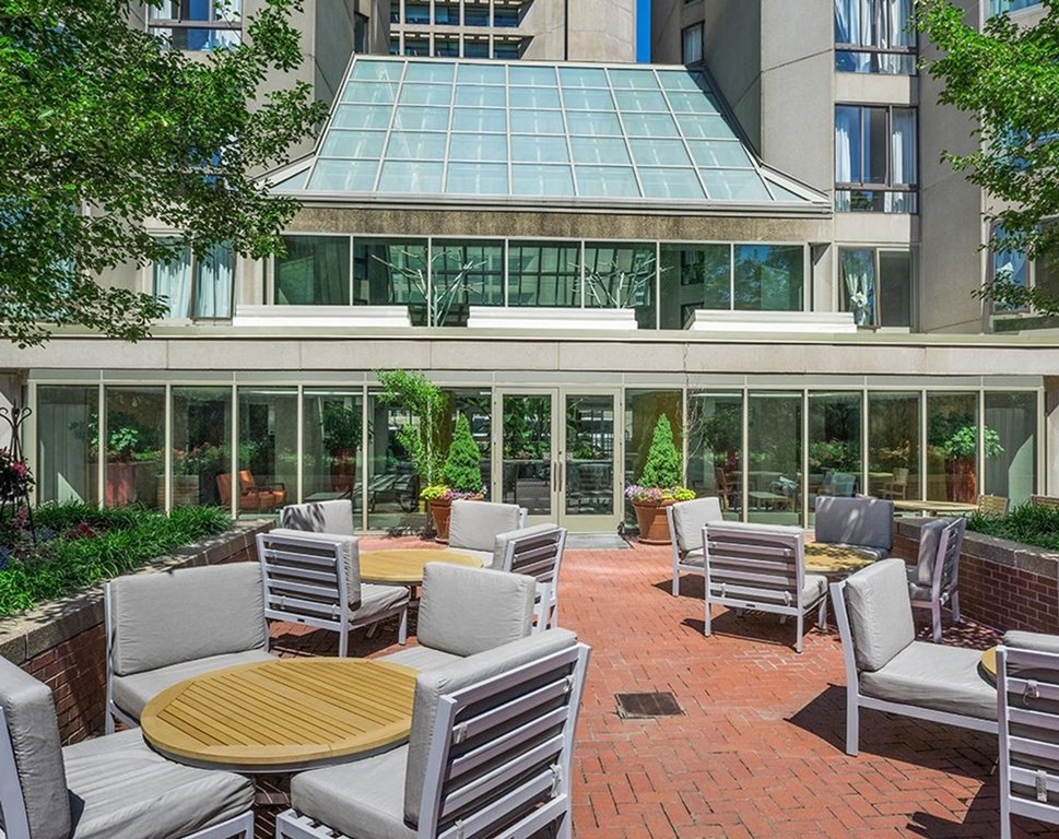 150 Huntington Ave, Back Bay