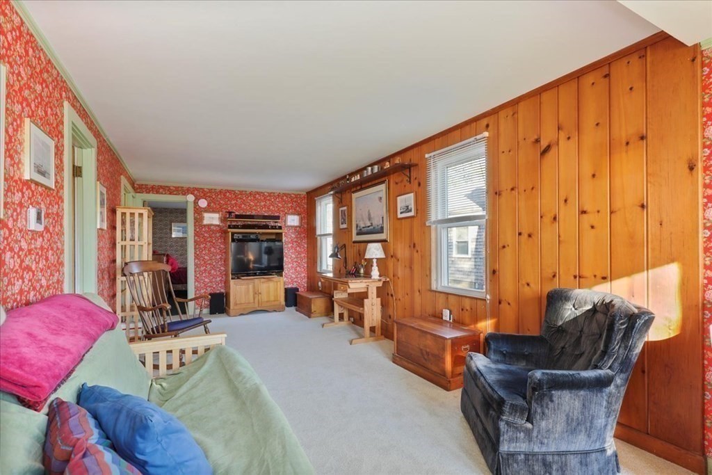 126 Commerce Rd, Barnstable, MA 02630