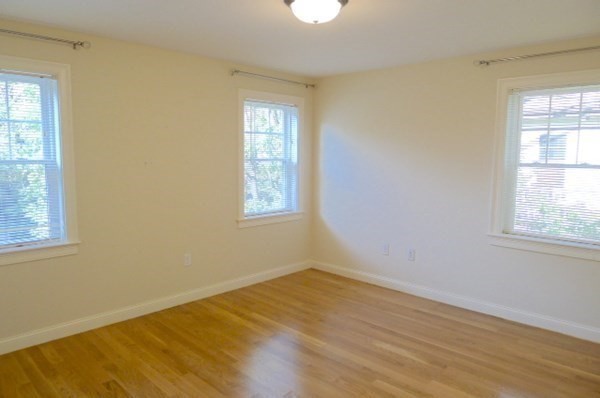 299 Cabot St, Newtonville