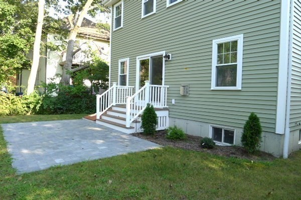 299 Cabot St, Newtonville