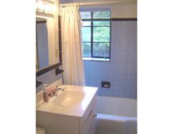 110 Evans Rd, Brighton