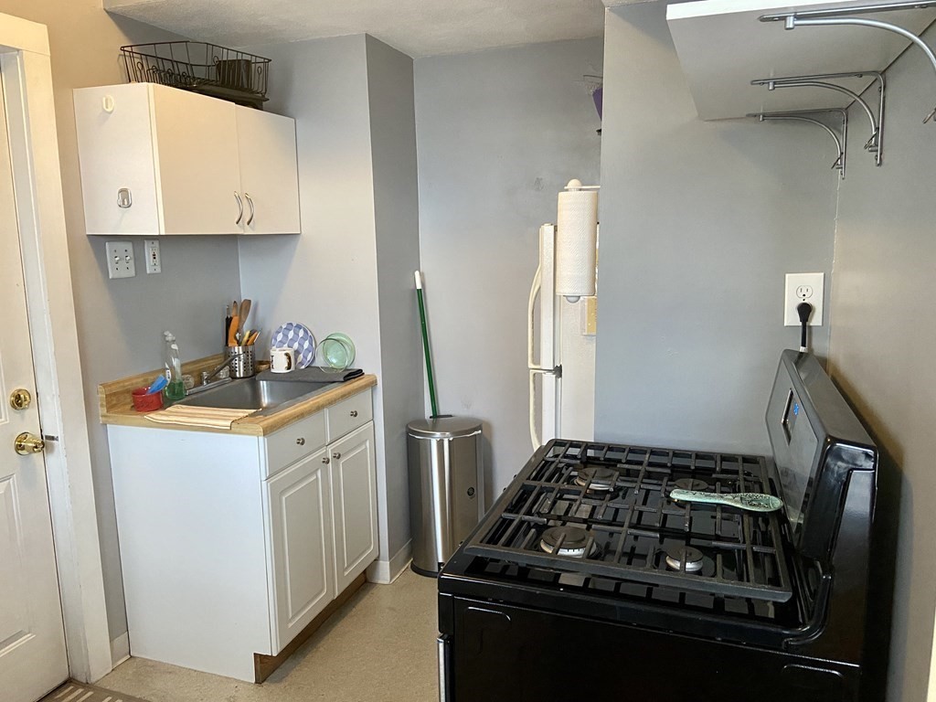 100 Fellsway, Malden