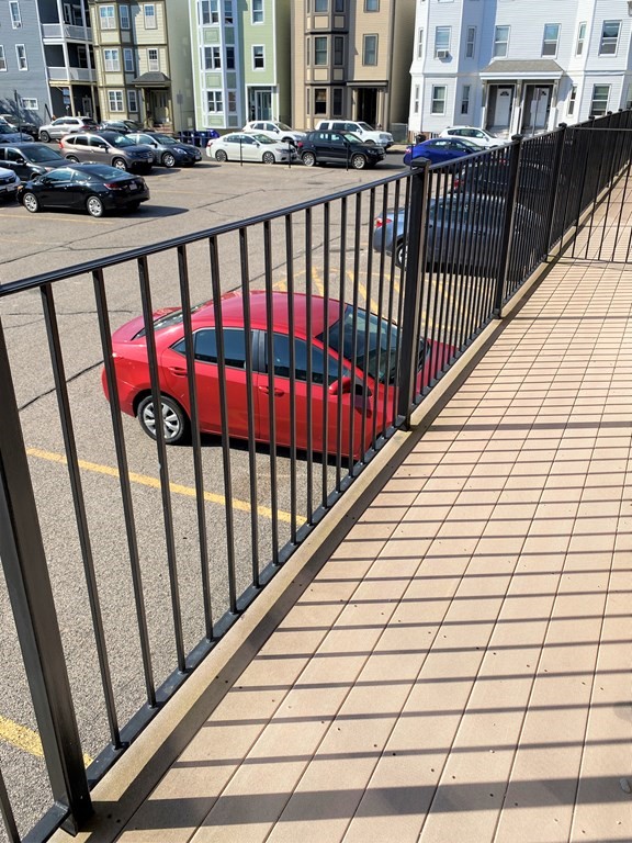 745 6th St, South Boston