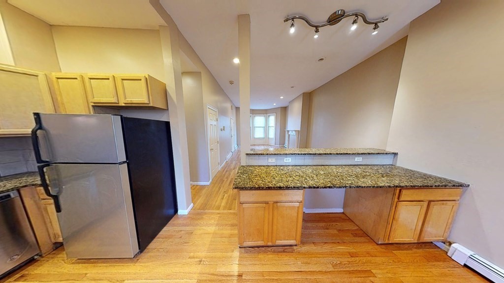 2995 Washington St, Roxbury