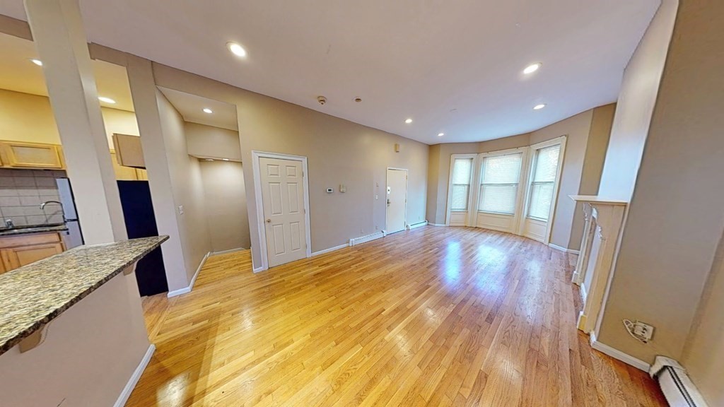 2995 Washington St, Roxbury