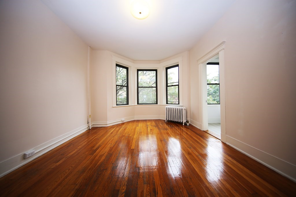 39 Hemenway St, Back Bay