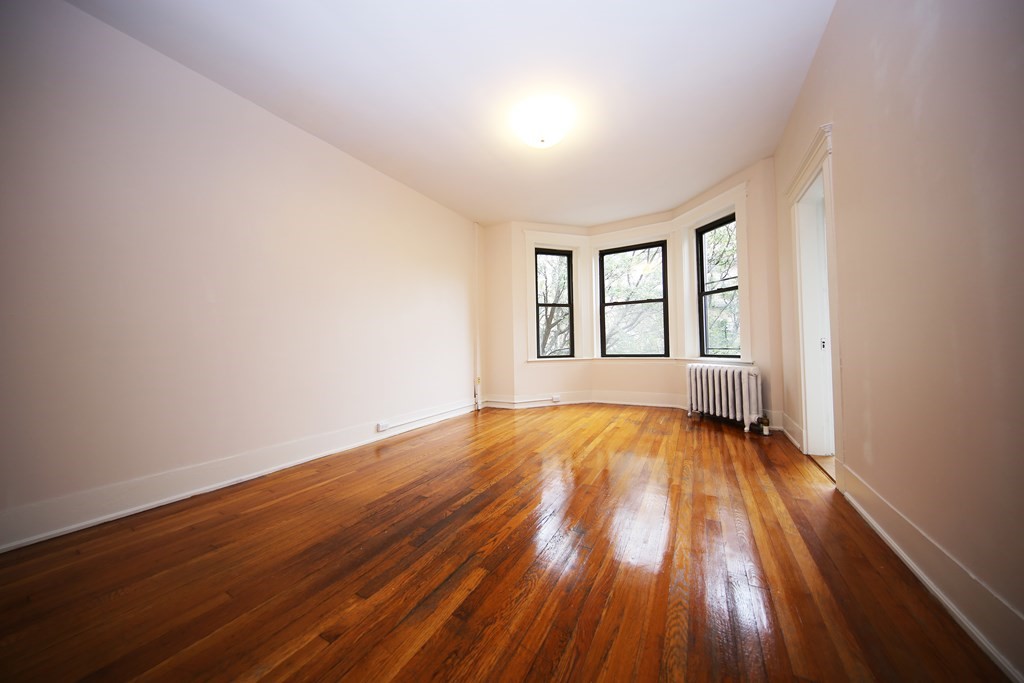 39 Hemenway St, Back Bay