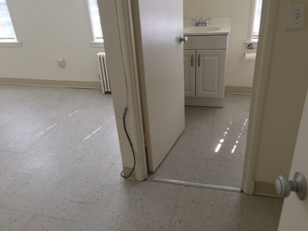 38 Oak St, Chinatown