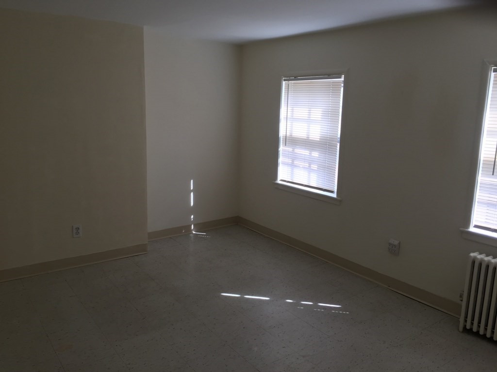 38 Oak St, Chinatown