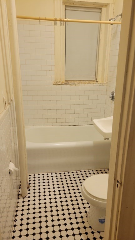 332 Salem St, Malden