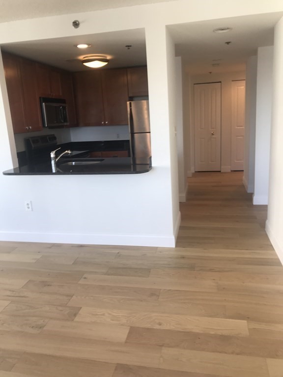 10 Museum Way, East Cambridge