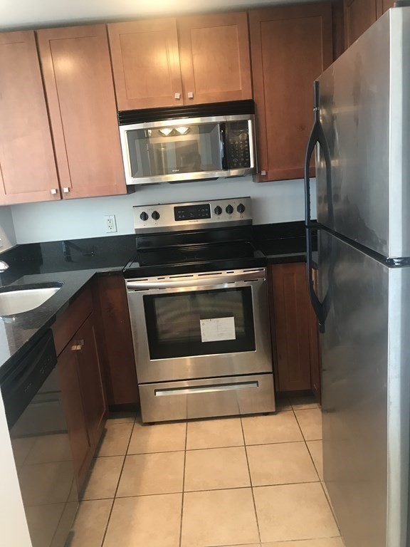 10 Museum Way, East Cambridge