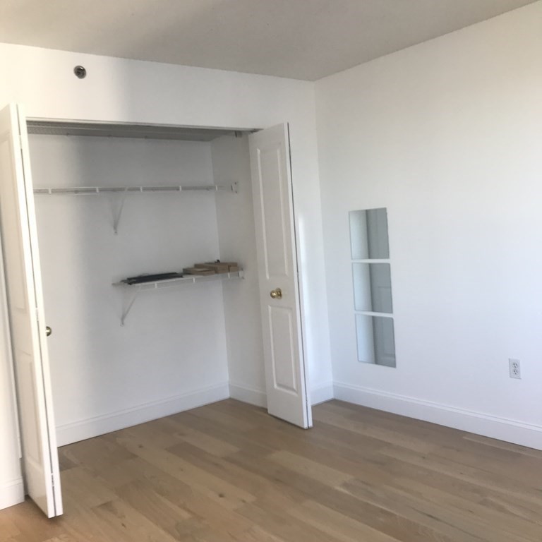 10 Museum Way, East Cambridge