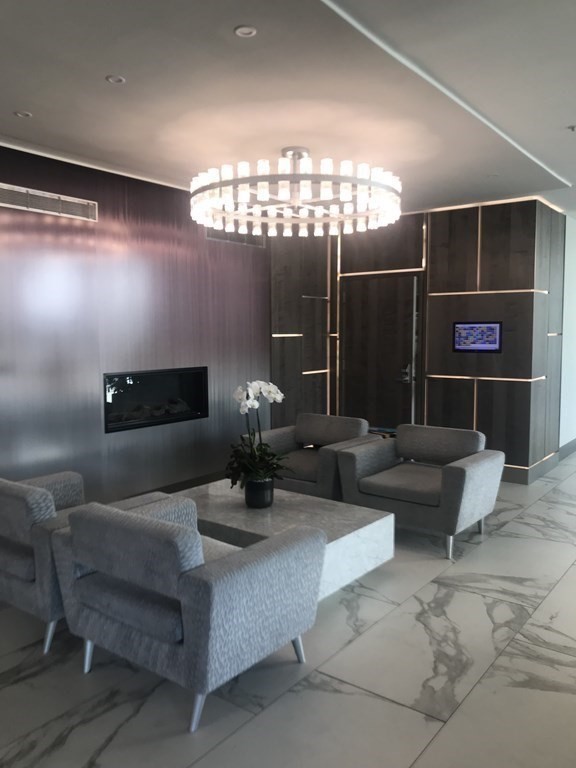 10 Museum Way, East Cambridge