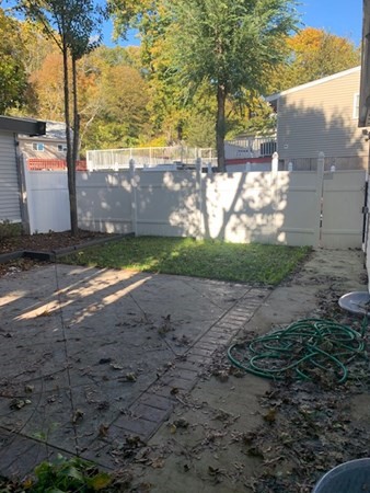 26 Tafthill Ter, Roslindale