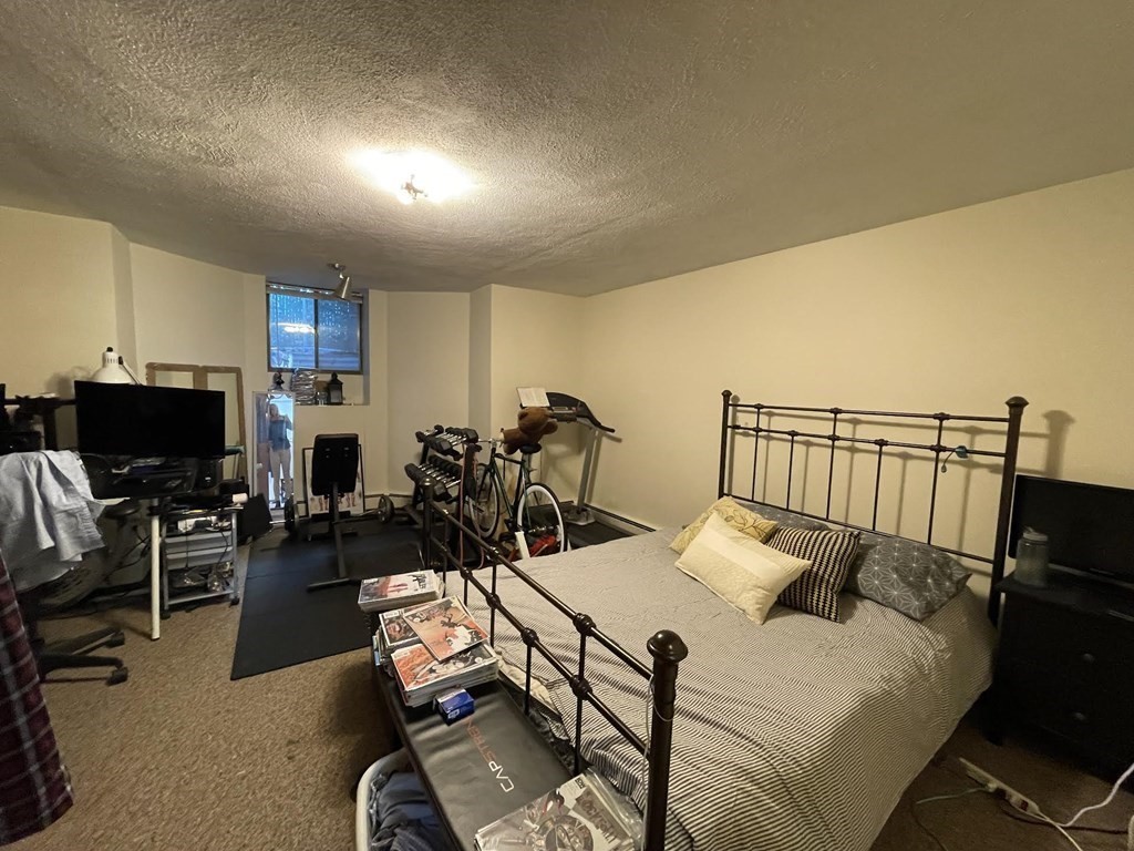 17 Central Ave, Newton